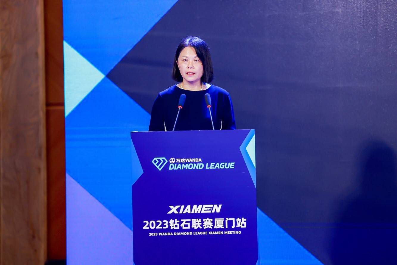 在场的体育生们也因此感慨万千：;我不是因为学习成绩不好才来练体育，我是因为真的热爱它，才在这条路上坚持、;是篮球给了我生活的动力;;;;;;他们是现实生活中的郝超越、吴添翼和谢小芳，也因为这份对体育的热爱在这个世界上闪闪发光